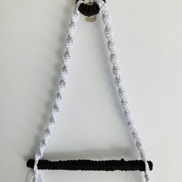 Handcrafted Macrame paper towel holder - Picture 2 of 5